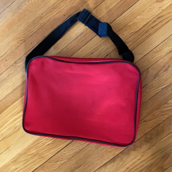 Protege bag. 10”x14” - Picture 2 of 4